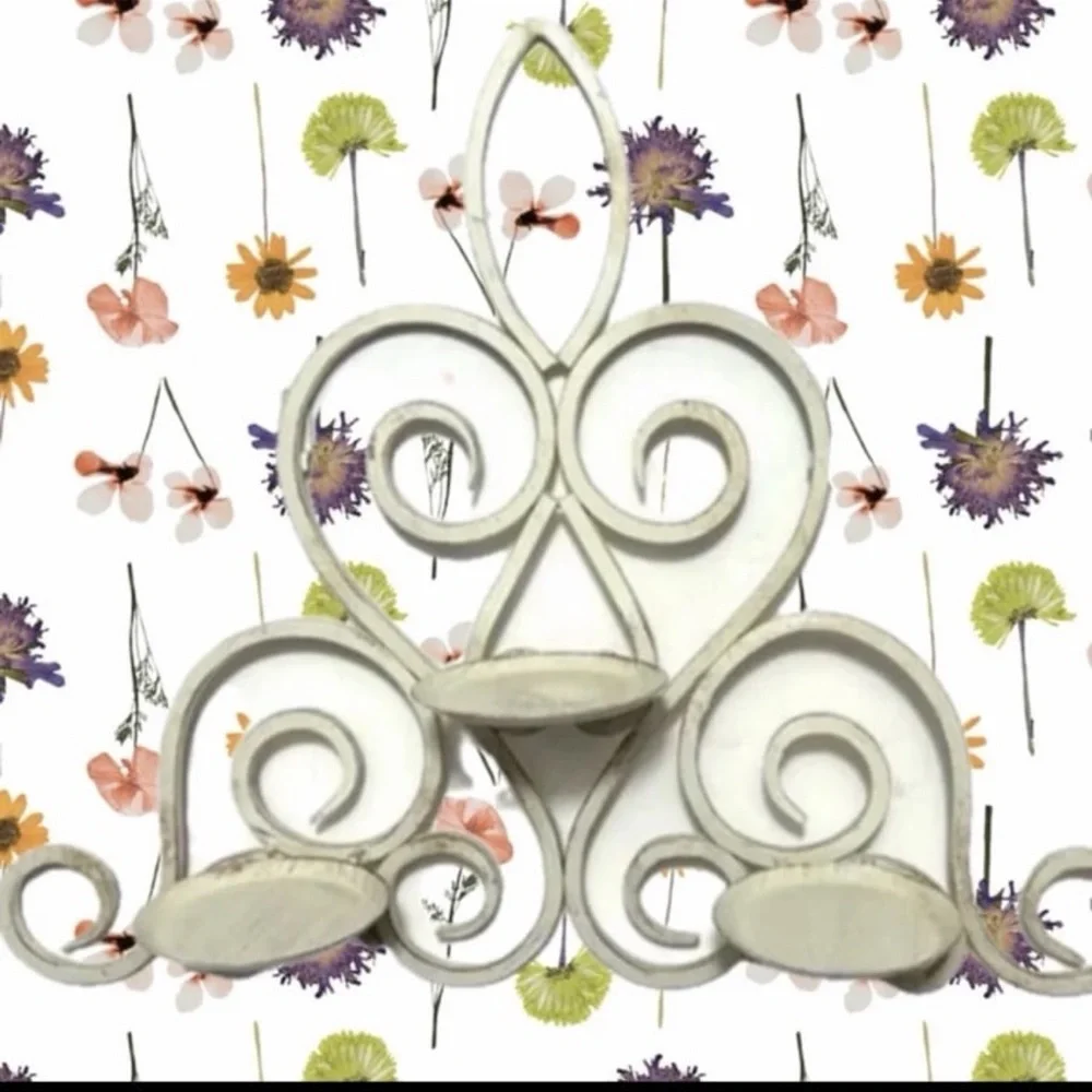 Vintage Shabby Chic Wrought Iron Candle Holder Wall Decor Holds 3